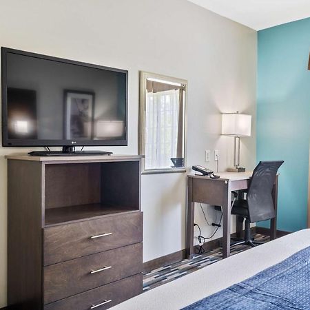 Blue Water Inn & Suites BW Signature Collection Sneads Ferry エクステリア 写真