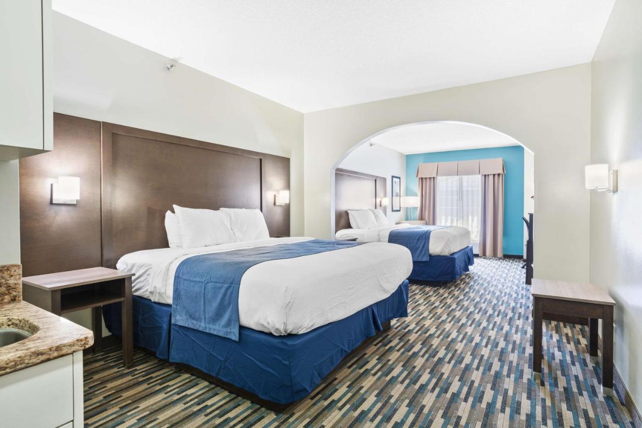 Blue Water Inn & Suites BW Signature Collection Sneads Ferry エクステリア 写真